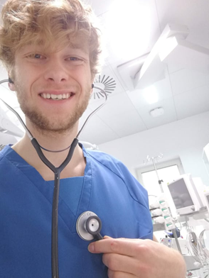 Thomas på operationsstuen på Skejby Sygehus