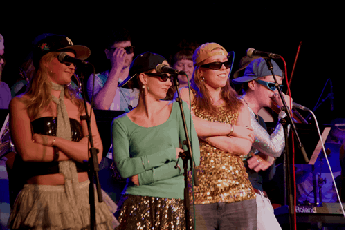 Elever udklædt til show