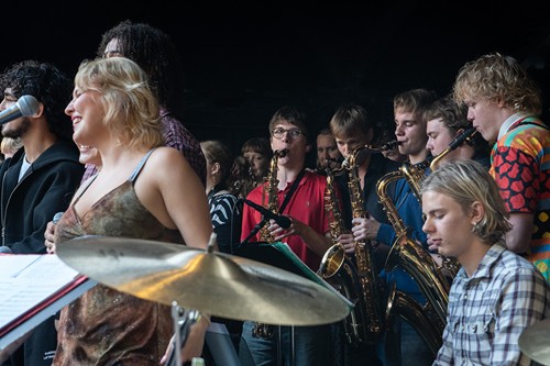 Elever spiller musik